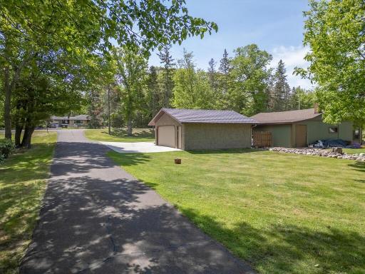 850 W Main St Isle MN 56342 USA-033-070-Exterior Frontyard-MLS_Size.jpg