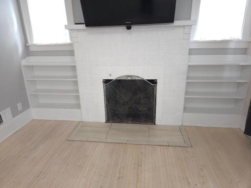 1105 10th Street N, Fargo, ND 58102