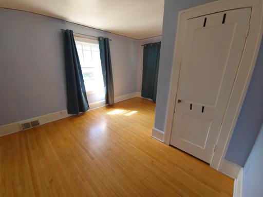 1105 10th Street N, Fargo, ND 58102