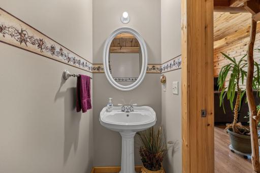 22-web-or-mls-1130-20th-ave.jpg