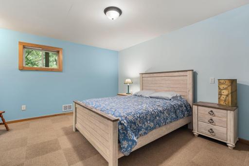 27-web-or-mls-1130-20th-ave.jpg
