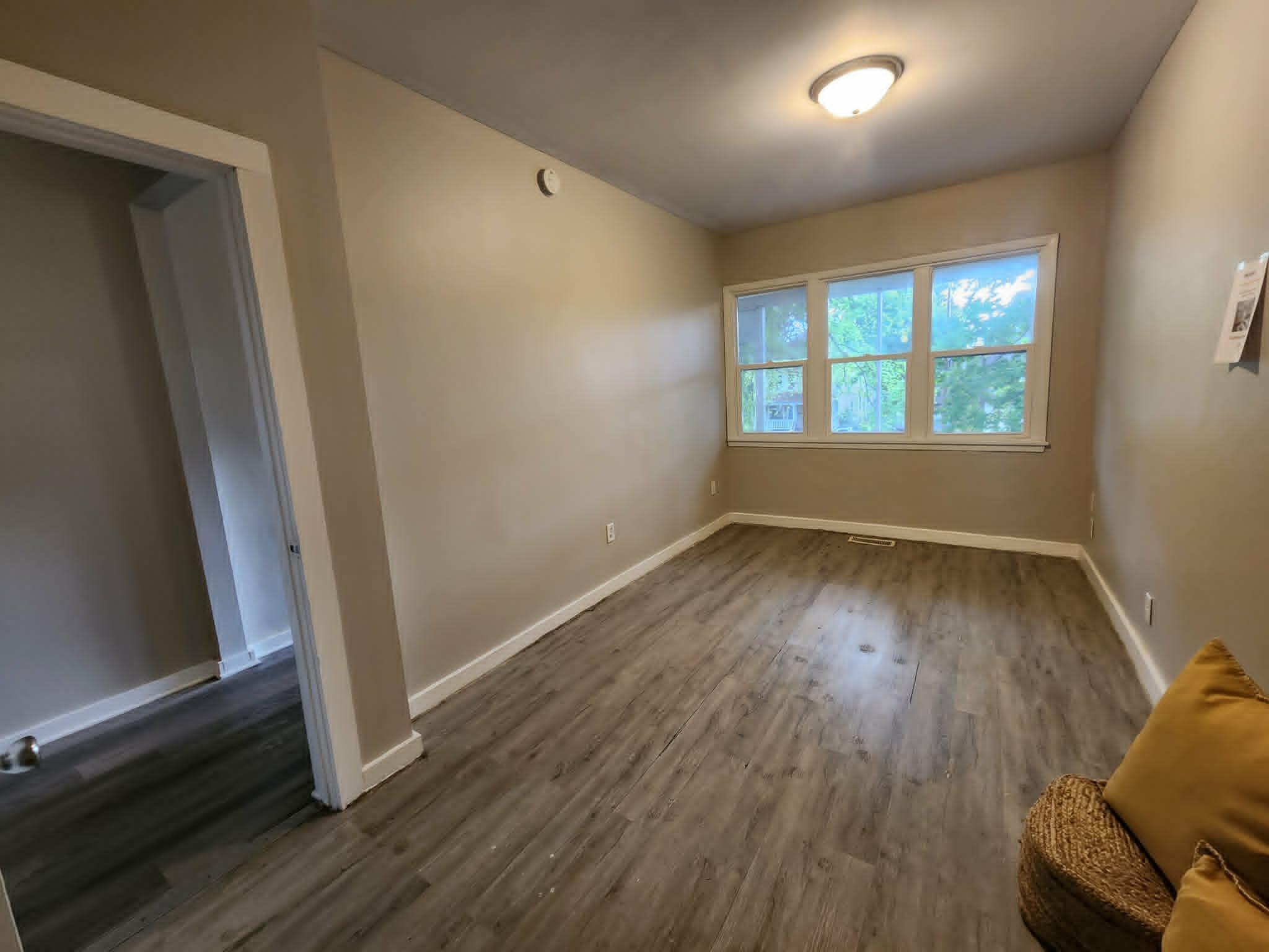 front room 3 - Copy.jpg