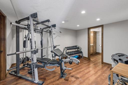 6025 Century Lane, Prior Lake, MN 55372