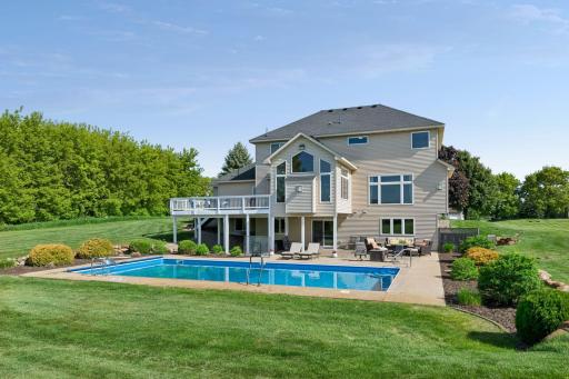 6025 Century Lane, Prior Lake, MN 55372