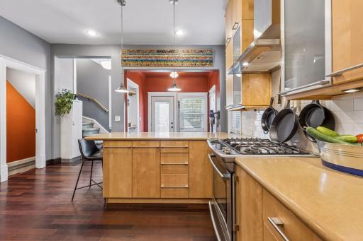 1506 Washington Street Northeast - Spacecrafting - 0031.jpg