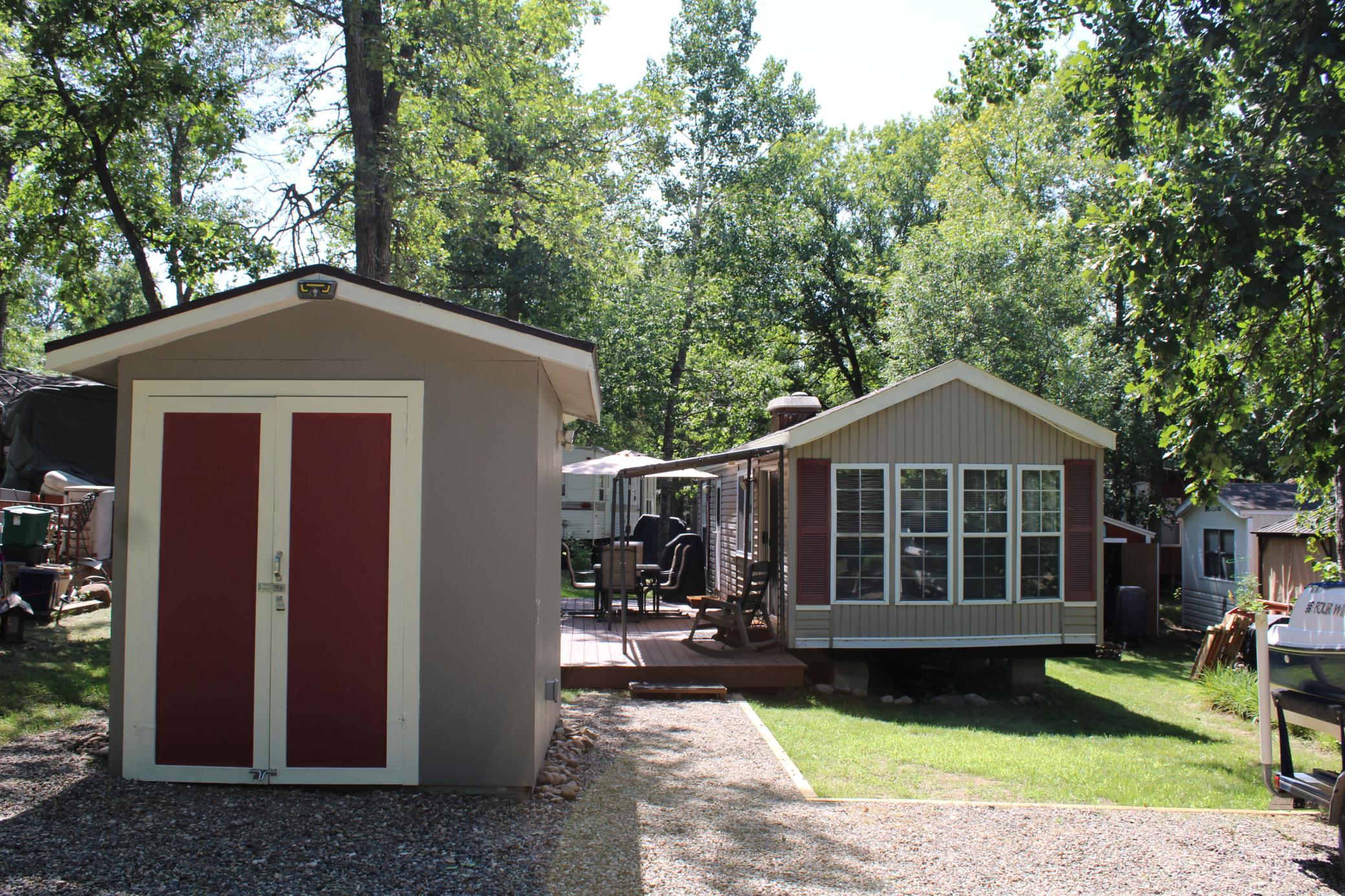 142exterior.JPG