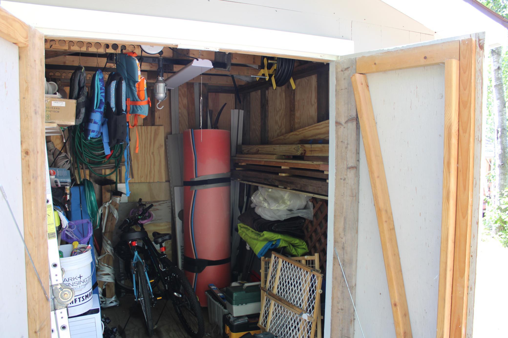 151Interiorshed.JPG