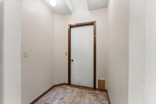 1232 Woodley Street E, Northfield, MN 55057