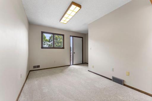 1232 Woodley Street E, Northfield, MN 55057
