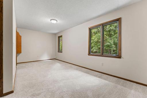 1232 Woodley Street E, Northfield, MN 55057