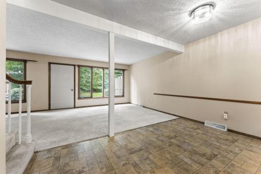 1232 Woodley Street E, Northfield, MN 55057