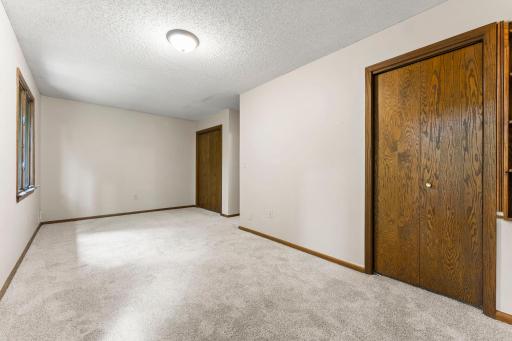 1232 Woodley Street E, Northfield, MN 55057