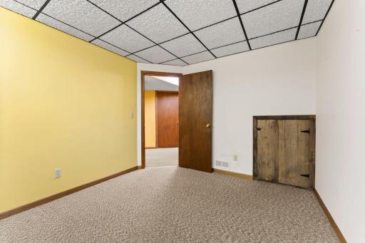 1232 Woodley Street E, Northfield, MN 55057