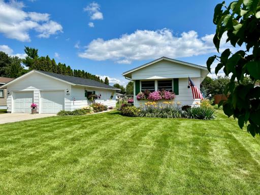 929 W Iowa Street, Lake City, MN 55041