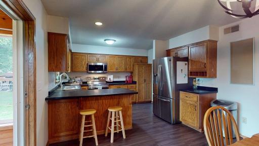 635-6th-Street-NW-Plainview-MN-17-Kitchen-635-6th-St-NW.jpg