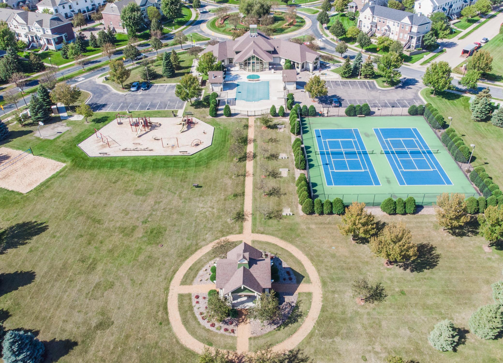 The Club West association has many amenities.