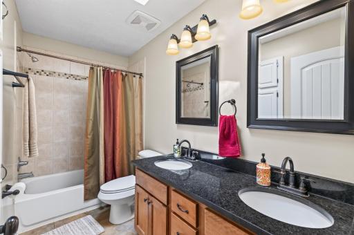 4251 Elizabeth Lane, Vadnais Heights, MN 55127