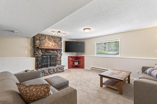 4251 Elizabeth Lane, Vadnais Heights, MN 55127
