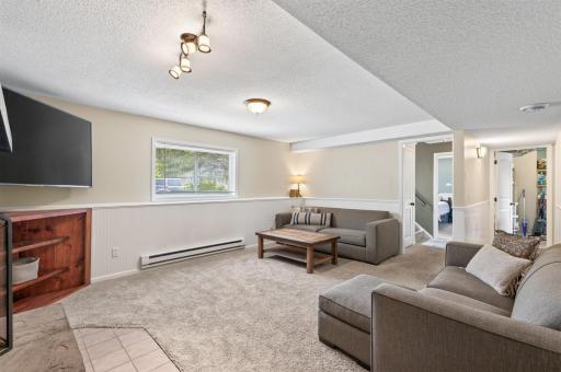 4251 Elizabeth Lane, Vadnais Heights, MN 55127