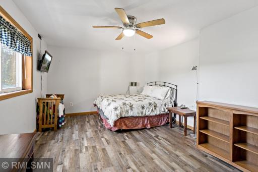 21-web-or-mls-14690_Glenbrook_Ave_Hugo_MN_0041.jpg