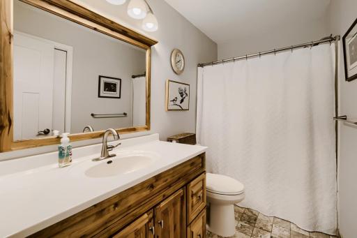 25253 W Comfort Dr - Web Quality - 022 - 19 Primary Bathroom.jpg