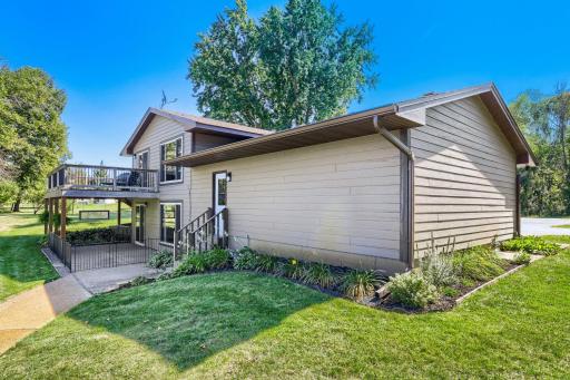25253 W Comfort Dr - Web Quality - 029 - 26 Exterior Rear.jpg