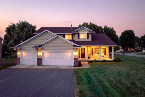 1669 Lakeland Circle, Centerville, MN 55038