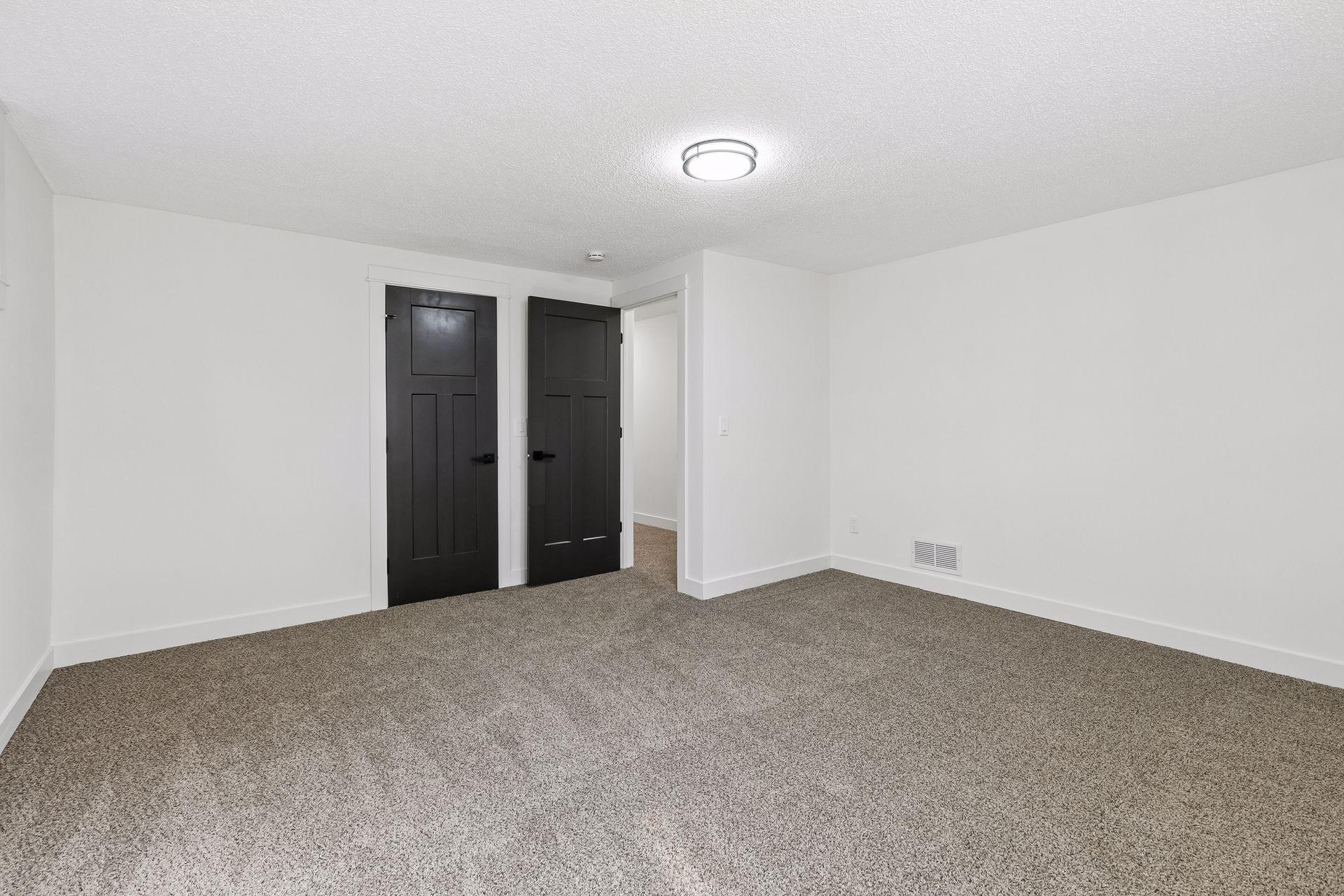 Bedroom 4 (Lower Level)