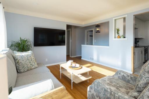 4205 University Avenue NE, Columbia Heights, MN 55421