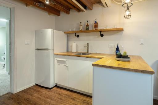 4205 University Avenue NE, Columbia Heights, MN 55421