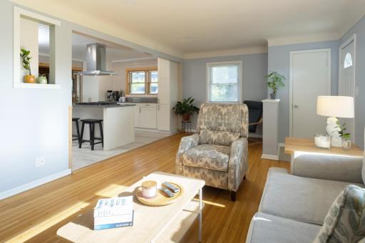 4205 University Avenue NE, Columbia Heights, MN 55421
