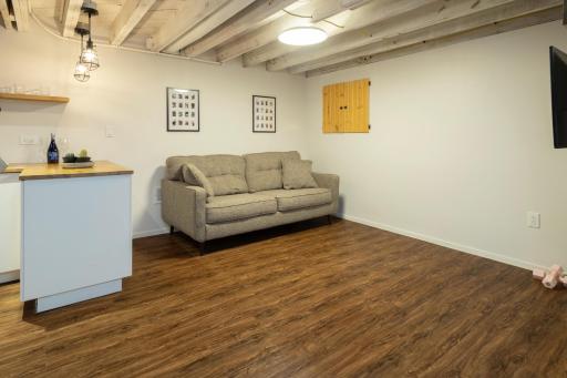 4205 University Avenue NE, Columbia Heights, MN 55421