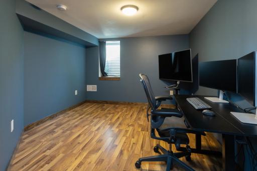 4205 University Avenue NE, Columbia Heights, MN 55421