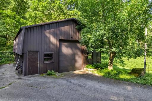 24334 County Road 9, Winona, MN 55987
