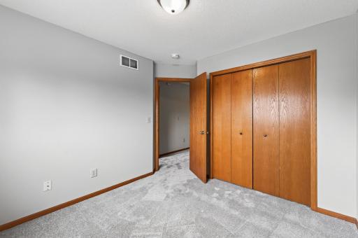 6325 Saddlebred Way, Forest Lake, MN 55025