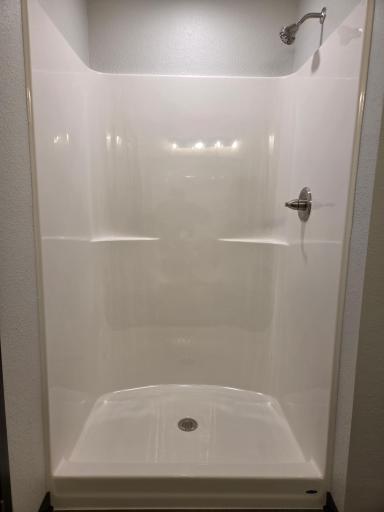 *ACTUAL PROPERTY* Master Private Primary 3/4 Bath