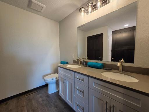 *ACTUAL PROPERTY* Master Private Primary 3/4 Bath