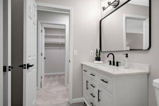 4467 Clover Lane, A, Eagan, MN 55122