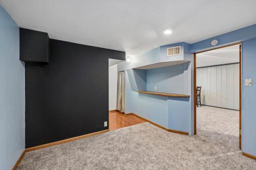 2920 Florida Avenue S, Saint Louis Park, MN 55426