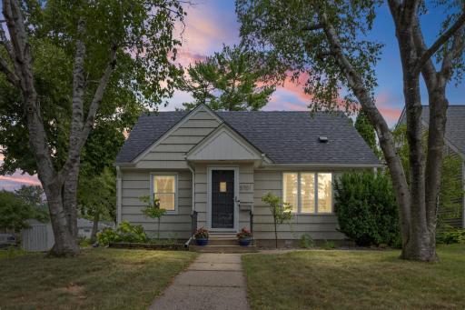Photo for 5701 Vincent Avenue S, Minneapolis, MN 55410 - listing #7122851 5701 Vincent Avenue S, Minneapolis, MN 55410