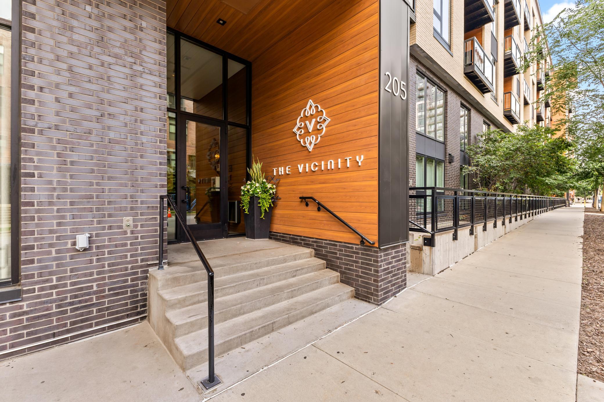 Premium Amenities, Endless Walkability, Sophisticated Design