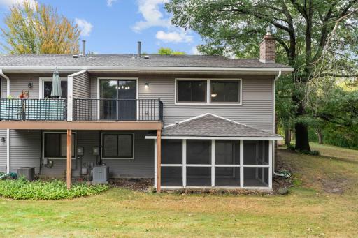 4135 Shirlee Lane S, Shoreview, MN 55126