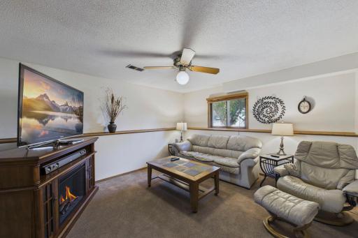 20290 Enfield Court N, Forest Lake, MN 55025