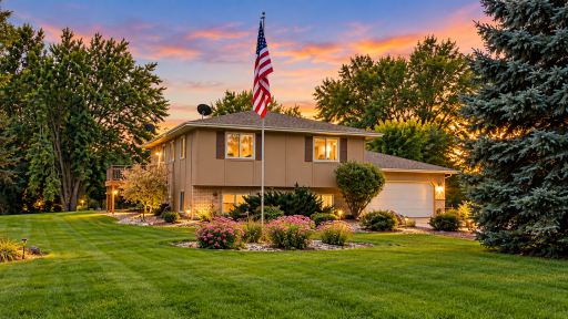 20290 Enfield Court N, Forest Lake, MN 55025