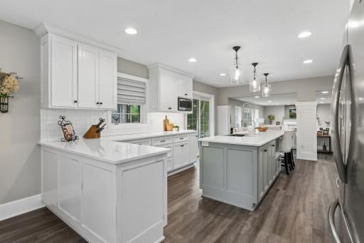 505 Severn Way, Eagan, MN 55123