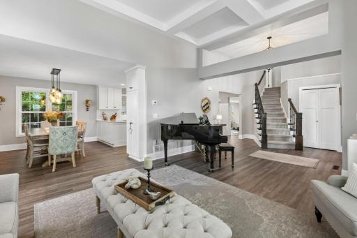 505 Severn Way, Eagan, MN 55123