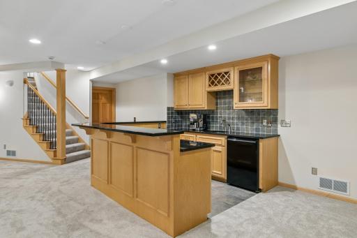 505 Severn Way, Eagan, MN 55123