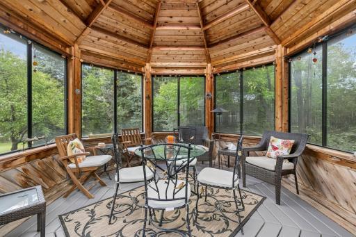 505 Severn Way, Eagan, MN 55123