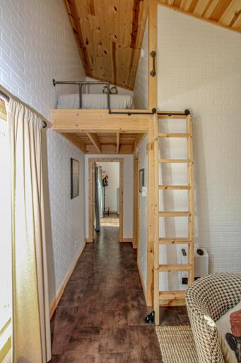 Loft Ladder/Hallway.jpg