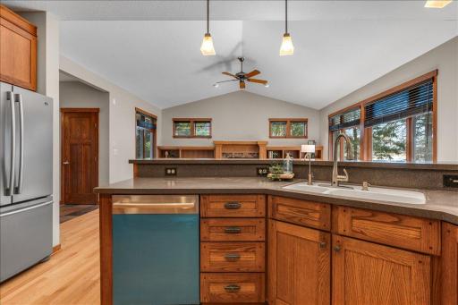 16931 E Lake Drive, Lakeville, MN 55044